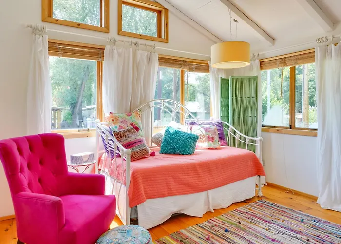 Pet-friendly About 12 Mi To Wineries! Patagonia