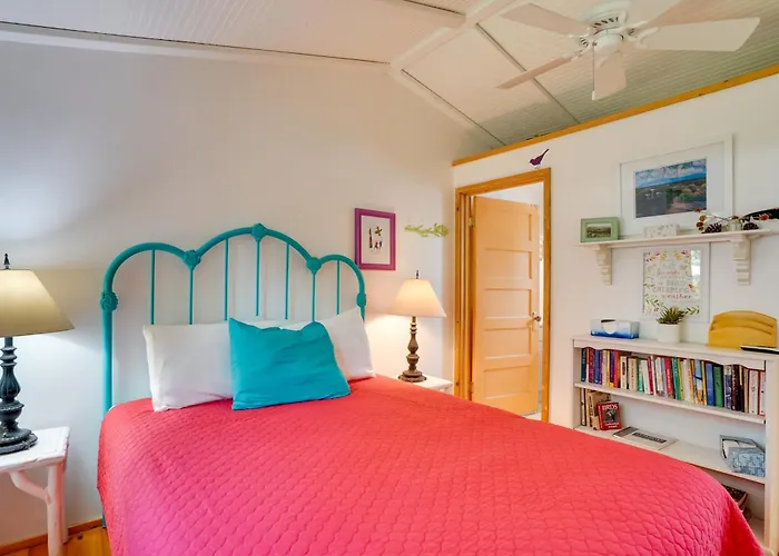 Pet-friendly About 12 Mi To Wineries! Apartment