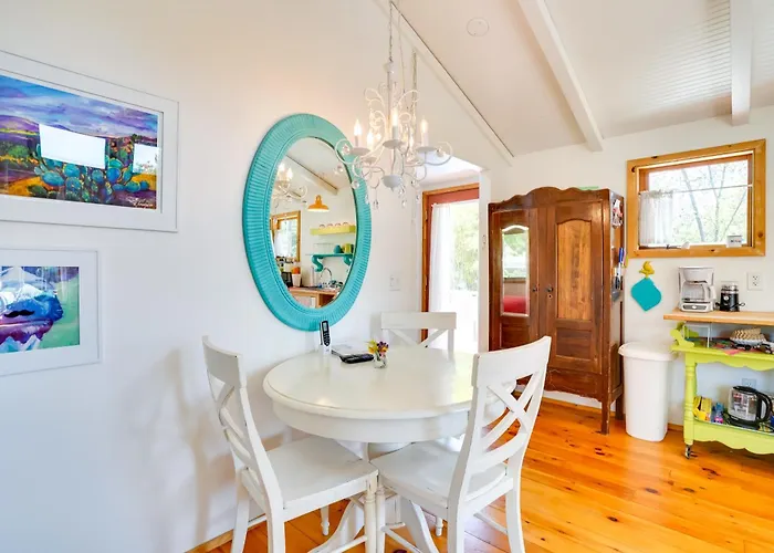 Pet-friendly About 12 Mi To Wineries! Apartment *
